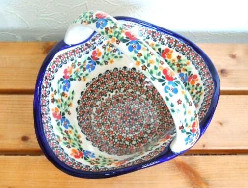 ミレナ ポーリッシュポタリーのバスケット 「やさしい小花