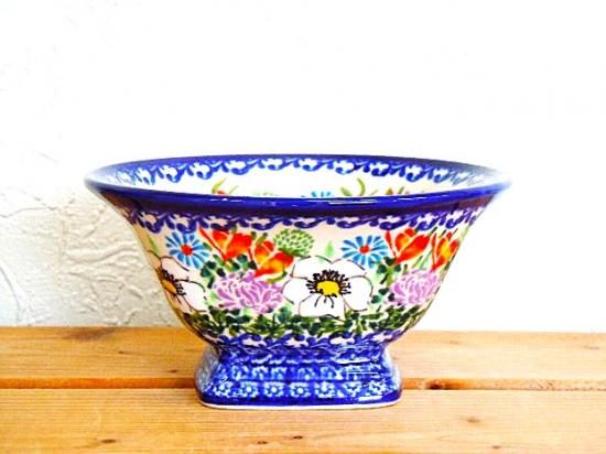 花と果物の装飾陶器ボウル カリヒ 台付き花のボウル - ポーランド陶器食器専門店 ポーリッシュ