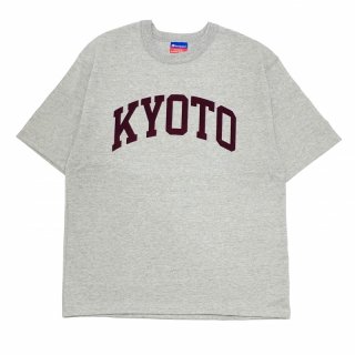 <img class='new_mark_img1' src='https://img.shop-pro.jp/img/new/icons55.gif' style='border:none;display:inline;margin:0px;padding:0px;width:auto;' />KYOTO LOGO T-SHIRTS
