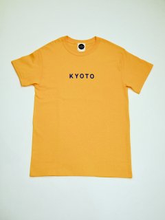 <img class='new_mark_img1' src='https://img.shop-pro.jp/img/new/icons24.gif' style='border:none;display:inline;margin:0px;padding:0px;width:auto;' />CENTER KYOTO LOGO T-SHIRTS