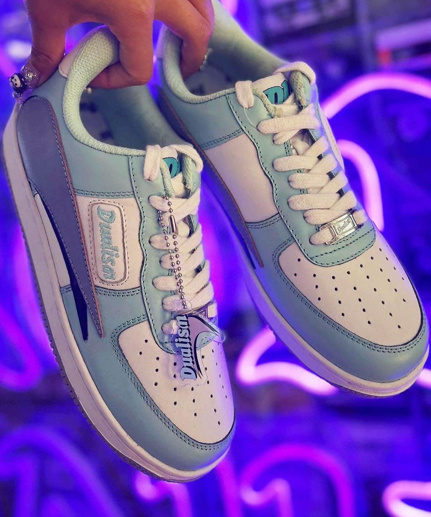 DUALISM/DLSM(デュアリズム) スニーカー BOOMERANG LOGO SNEAKER