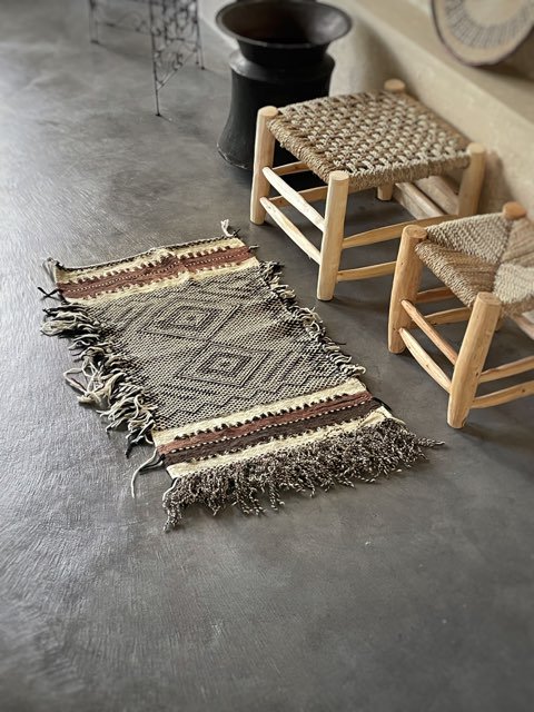 モロッコラグ「ZANAFIザナフィキリム」アトラス産 ウール手織りラグ