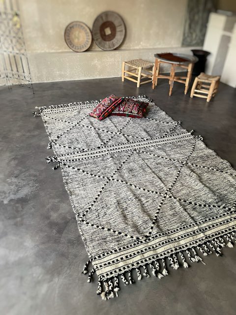 モロッコラグ「ZANAFIキリムキャメル」ブジャァッド産 ウール手織りラグ