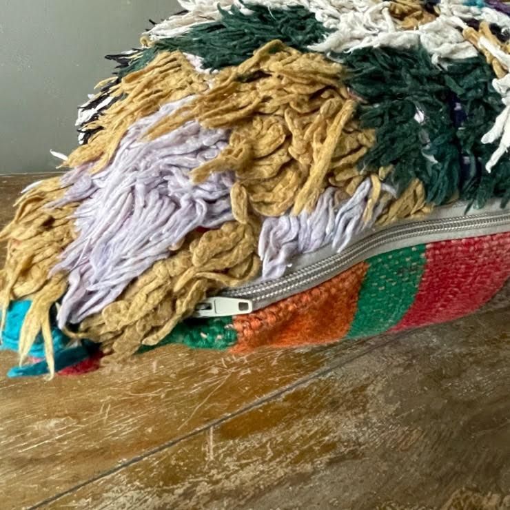 モロッコのヴィンテージラグを使用したクッションカバー モロッコのヴィンテージラグを使用したクッションカバー