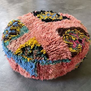 vintage rug POUF