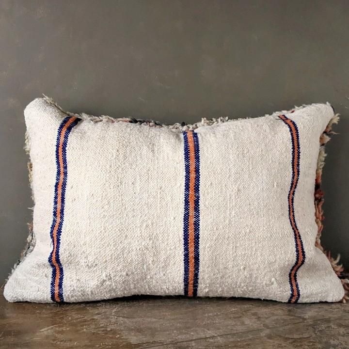 モロッコのヴィンテージラグを使用したクッションカバーRCV66オレンジ