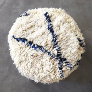 vintage rug POUF