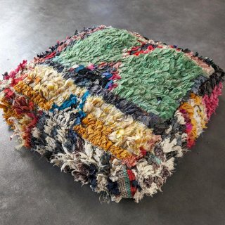 vintage rug POUF