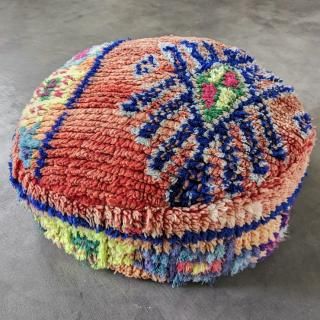 vintage rug POUF