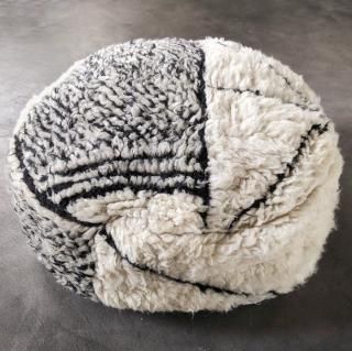 beniouarain rug POUF