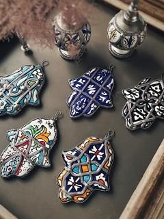 ORNAMENT-the hand of Fatima<img class='new_mark_img2' src='https://img.shop-pro.jp/img/new/icons14.gif' style='border:none;display:inline;margin:0px;padding:0px;width:auto;' />