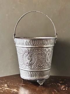 METAL BUCKET-᥿Х<img class='new_mark_img2' src='https://img.shop-pro.jp/img/new/icons14.gif' style='border:none;display:inline;margin:0px;padding:0px;width:auto;' />