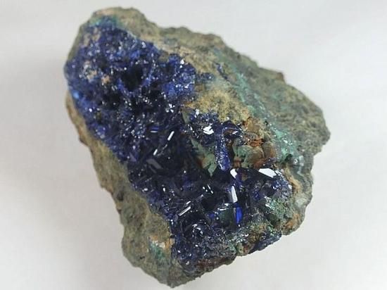 藍銅鉱:Azurite(ナミビア産) - サイバークリスタルズ☆鉱物 藍銅鉱:Azurite(ナミビア産) - サイバークリスタルズ☆鉱物