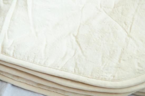 ジャカードシャドウィ肌掛け布団 | オーガニックコットン