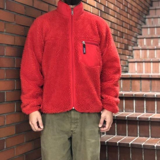 アメリカ製毛足の長いフリースpatagonia RETRO CARDIGAN RED L