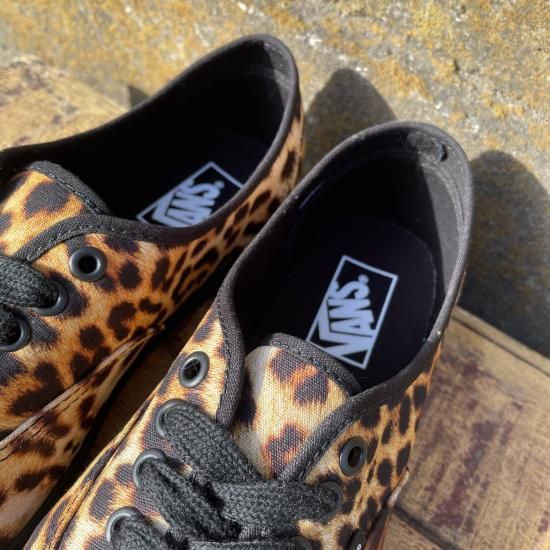 VANS】 ヴァンズ AUTHENTIC オーセンティック VN0009PVBP6 LEO