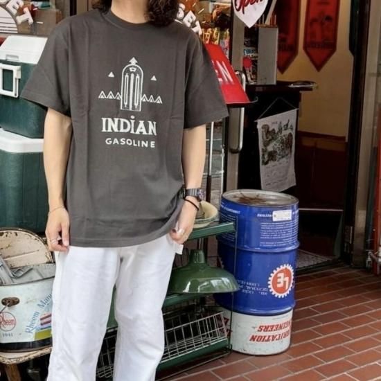 ★米国発*UrbanOutfitters*新作*Old Milwaukee Fishing TシャツH ☆米国発*UrbanOutfitters*新作*Old Milwaukee Fishing TシャツH