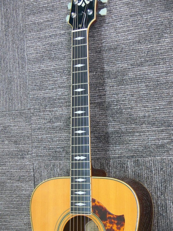 YAMAHA N-500「中島みゆき」モデルの廉価版 - 弦楽器、ギター