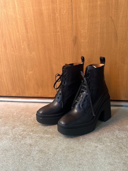 【flea market】CLERGERIE /  Lace up boots