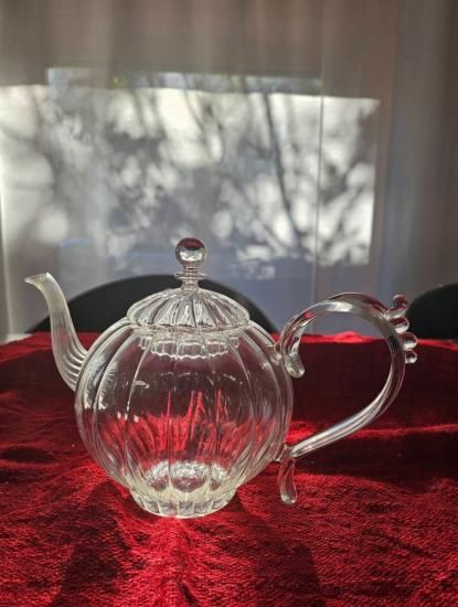 flea market Mariage freres  / Pot