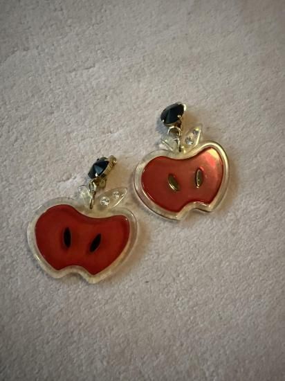 flea marketmiu miu / earrings