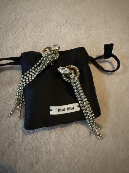 flea market miu miu / earring