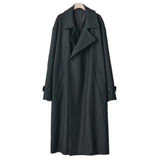 OVERSIZED W-BREASTED COAT