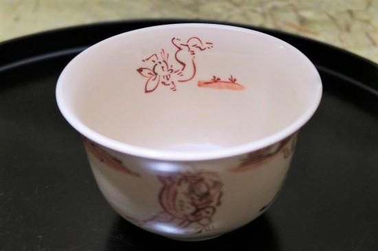 手描き赤絵鳥獣戯画ごはん茶碗 - 京都祇園の和食器・清水焼の 手描き赤絵鳥獣戯画ごはん茶碗 - 京都祇園の和食器・清水焼の