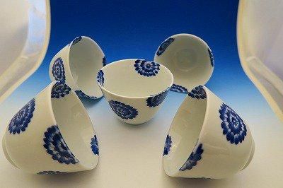 Amazon.co.jp: 清水焼 平安岩華造染菊花お茶呑茶碗5客箱付 小鉢