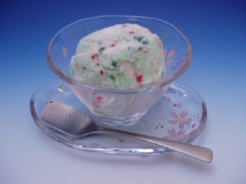 備前焼　重厚感ある作家もの陶板画　霞に桜　ガラス付きシルバーフレーム 備前焼 重厚感ある作家もの陶板画 霞に桜 ガラス付きシルバーフレーム