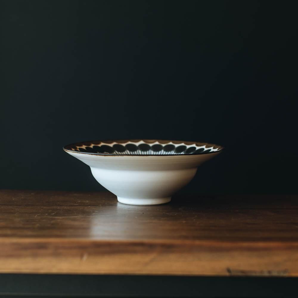 作家物　大きな大きなボウル TAMAGAWATOKI 大きな籠付きの深角サラダボウル オレンジ花柄