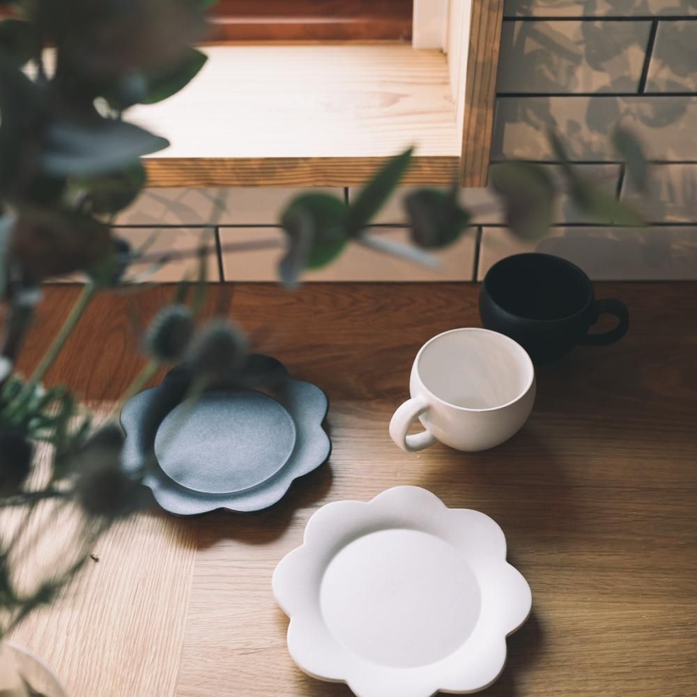 作家さんの器と暮らしにまつわる道具のお店｜イロドリ