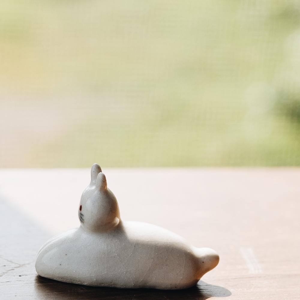 川原れもん 箸置き とろけるうさぎ 24