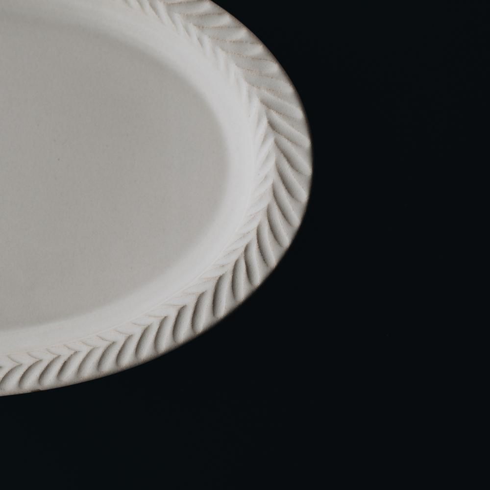 torobi. ラッコ　お皿　作家もの　リス　うたたねきつね　日本作家 torobi. ラッコ お皿 作家もの リス うたたねきつね 日本作家