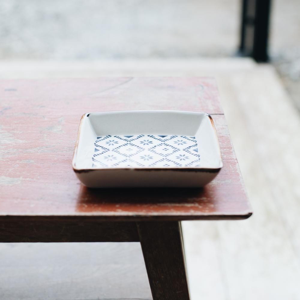 作家さんの器と暮らしにまつわる道具のお店｜イロドリ｜オンラインストア