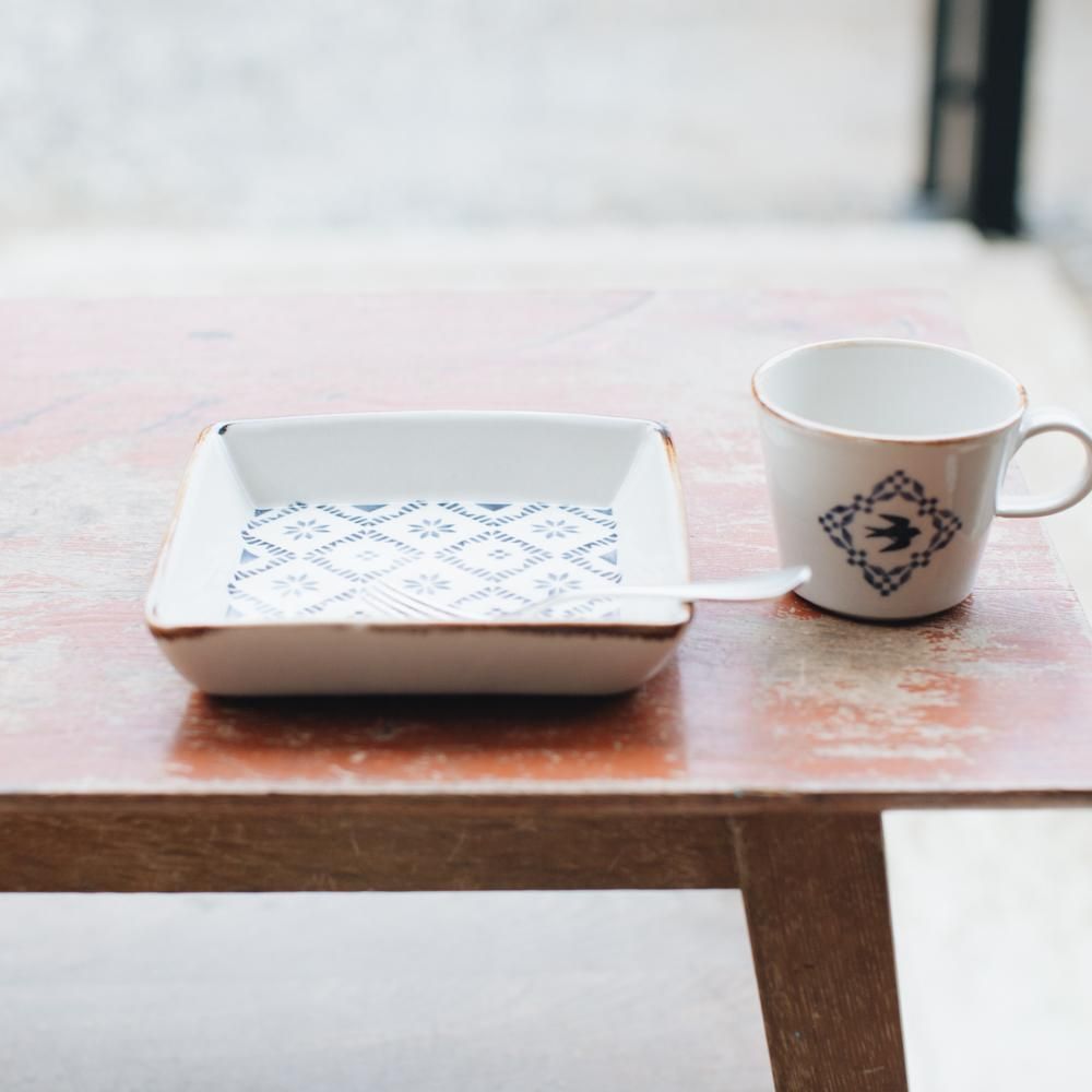 作家さんの器と暮らしにまつわる道具のお店｜イロドリ｜オンラインストア