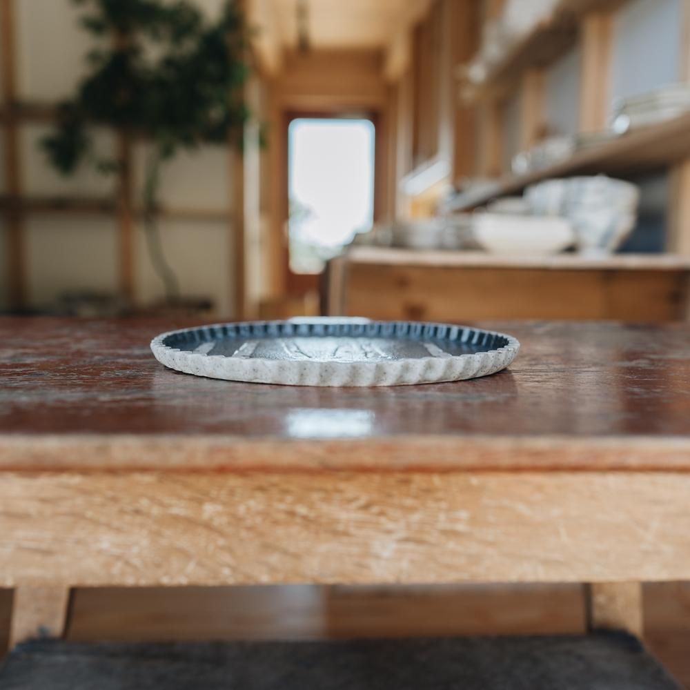 苔色工房 なみなみプレート中 (2020年3月企画展) 8a