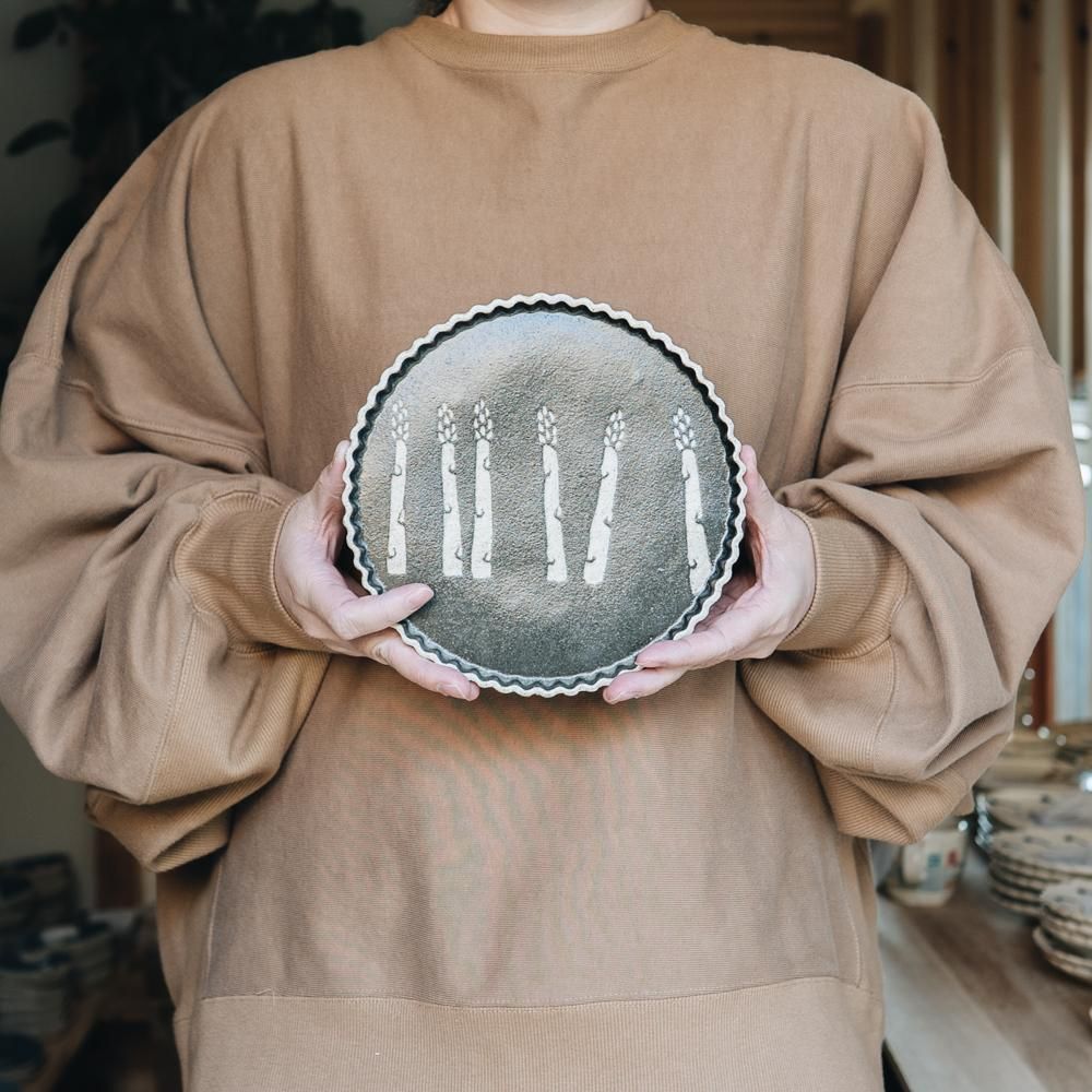 苔色工房 なみなみプレート中 (2020年3月企画展) 8a