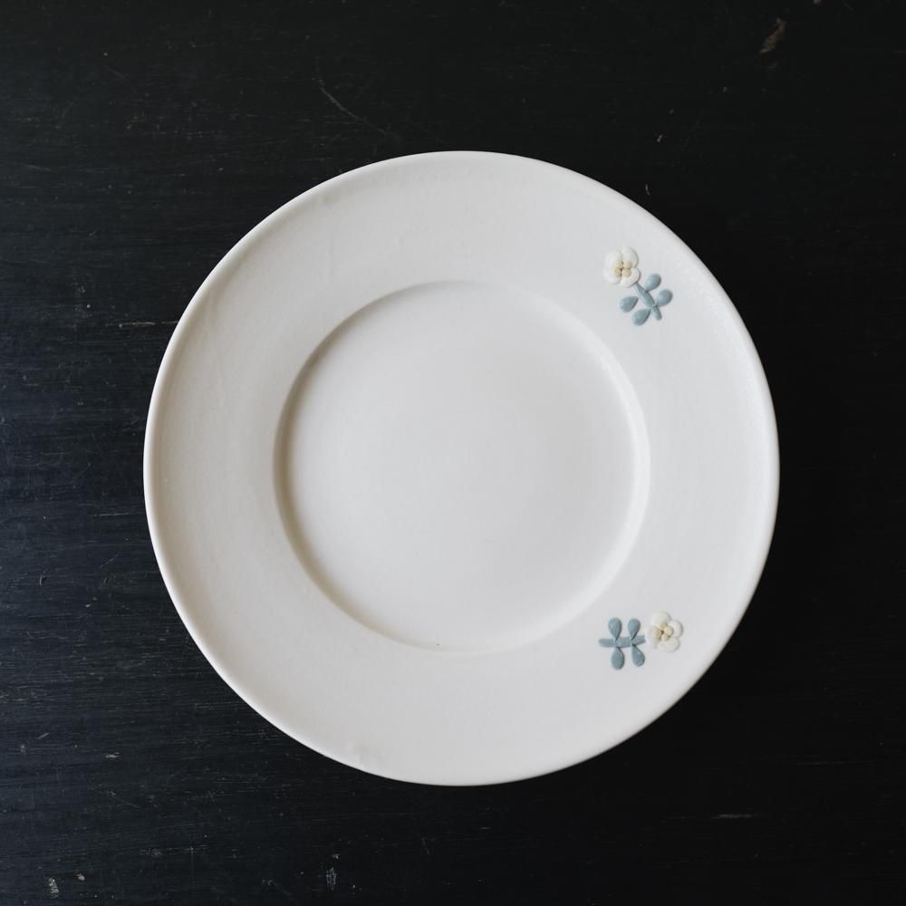 魚谷あきこ - 作家さんの器と暮らしにまつわる道具のお店