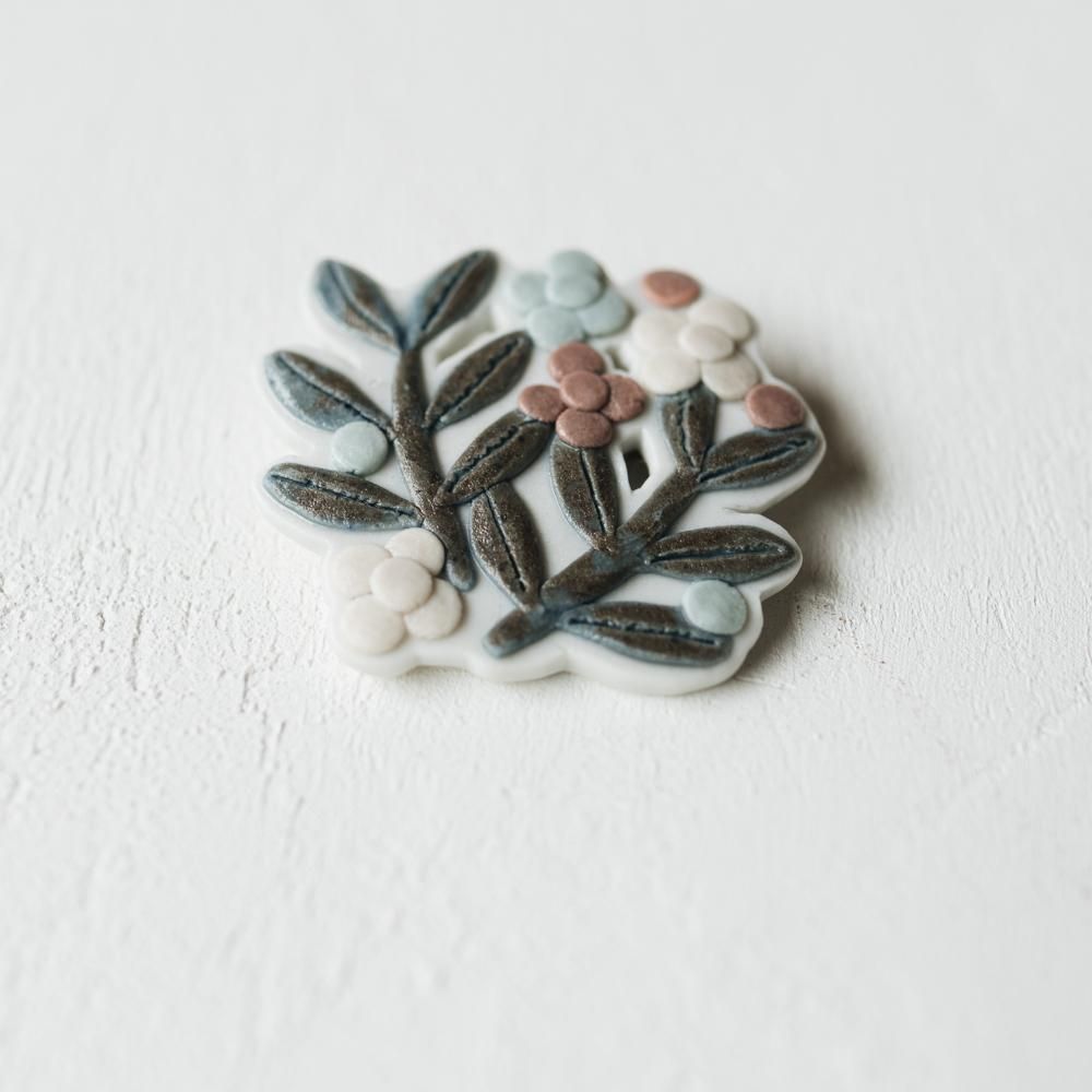 魚谷あきこさん ブローチ 魚谷あきこ プレート