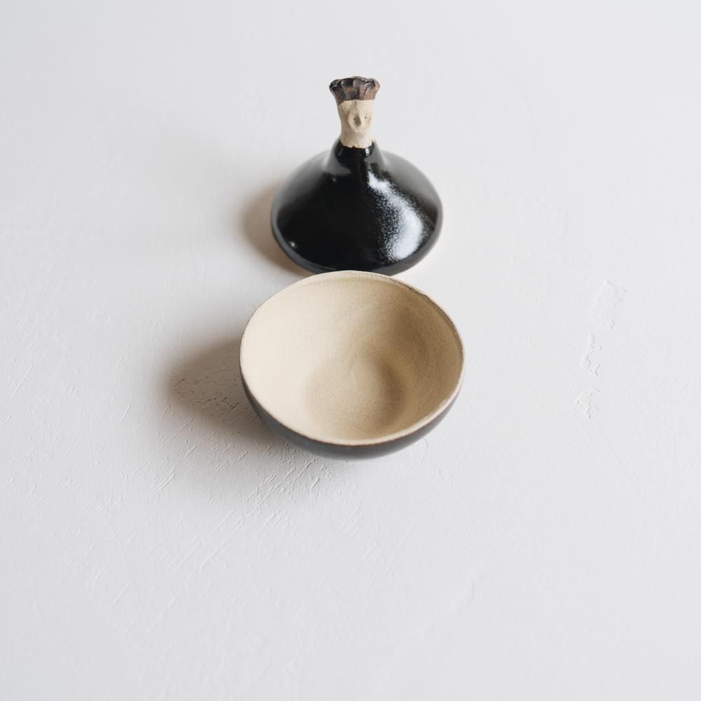 作家さんの器と暮らしにまつわる道具のお店｜イロドリ