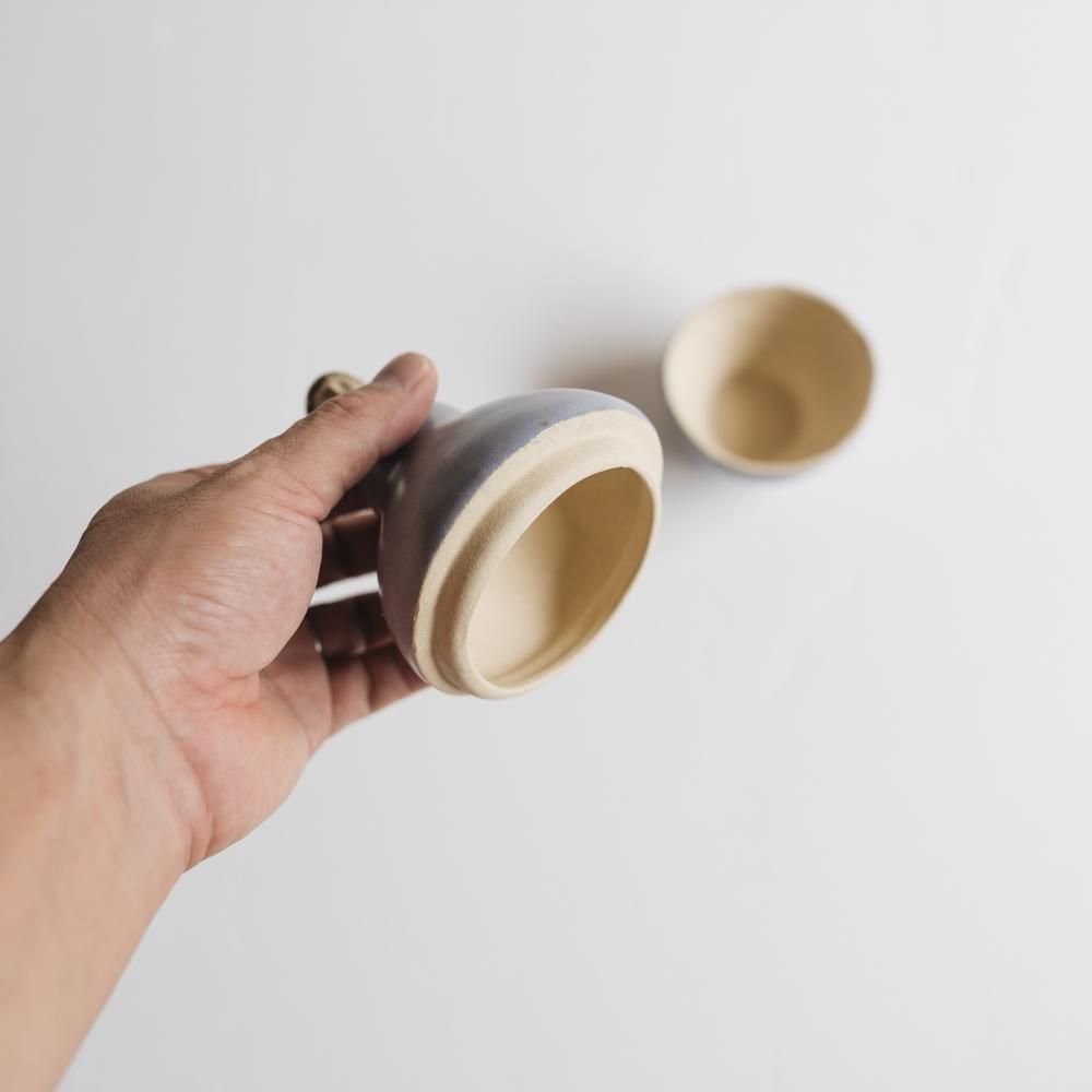 今井律湖　　人ポット 今井律湖 Ritsuko Imai｜人型ポット｜ オンラインショップ IBE