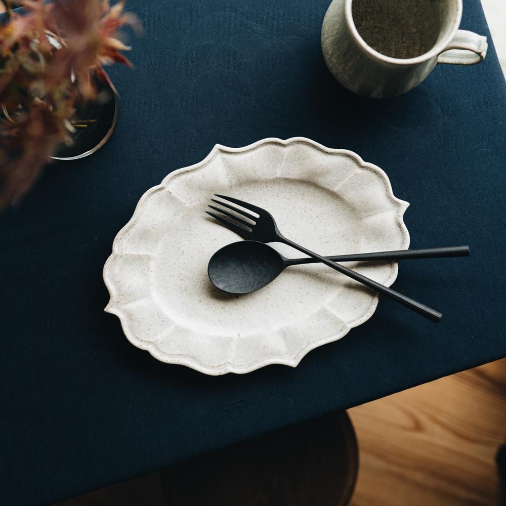 【未使用】吉沢寛郎さん お皿2枚セット 吉沢寛郎作＞益子焼 西洋大皿(クリーム） | 栃木県益子町 | 三越