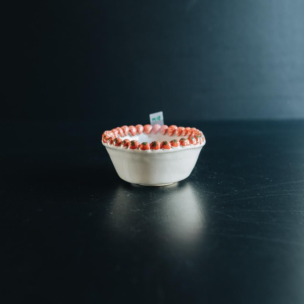 三浦愛子 - 作家さんの器と暮らしにまつわる道具のお店