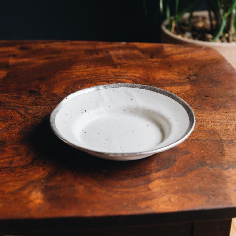 専用です。とても大きな作家さんの器です。 作家さんの器と暮らしにまつわる道具のお店｜イロドリ