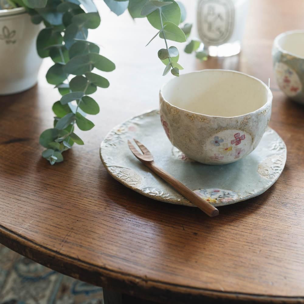 作家さんの器と暮らしにまつわる道具のお店｜イロドリ