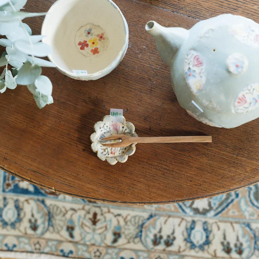 作家さんの器と暮らしにまつわる道具のお店｜イロドリ｜オンラインストア