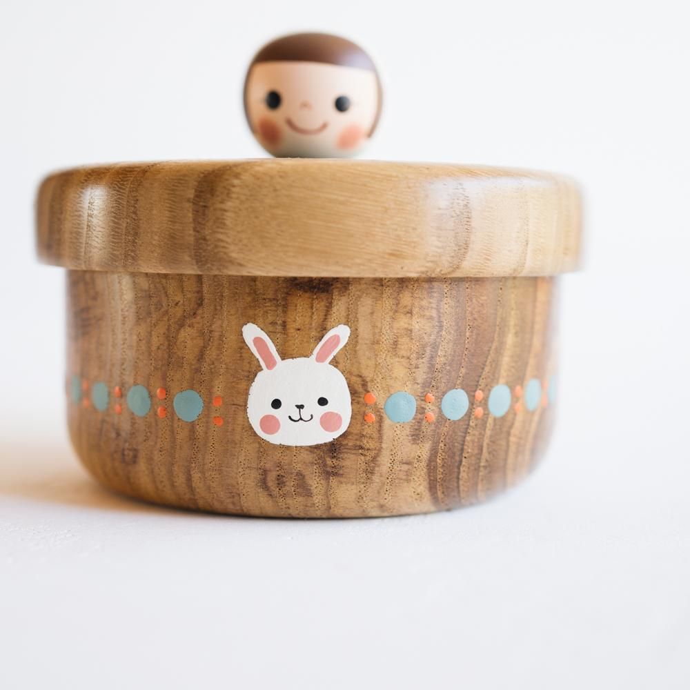 木絵雑貨　菓子器(うさぎ) 作家さんの器と暮らしにまつわる道具のお店｜イロドリ