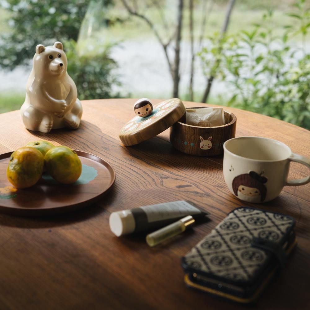 木絵雑貨　菓子器(うさぎ) 作家さんの器と暮らしにまつわる道具のお店｜イロドリ