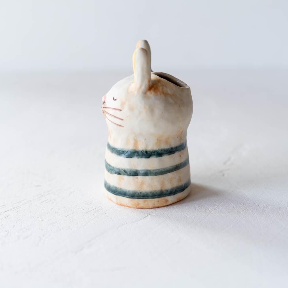 （2021年10月 web展）KuSaFuNe ウサギ花入 k2a